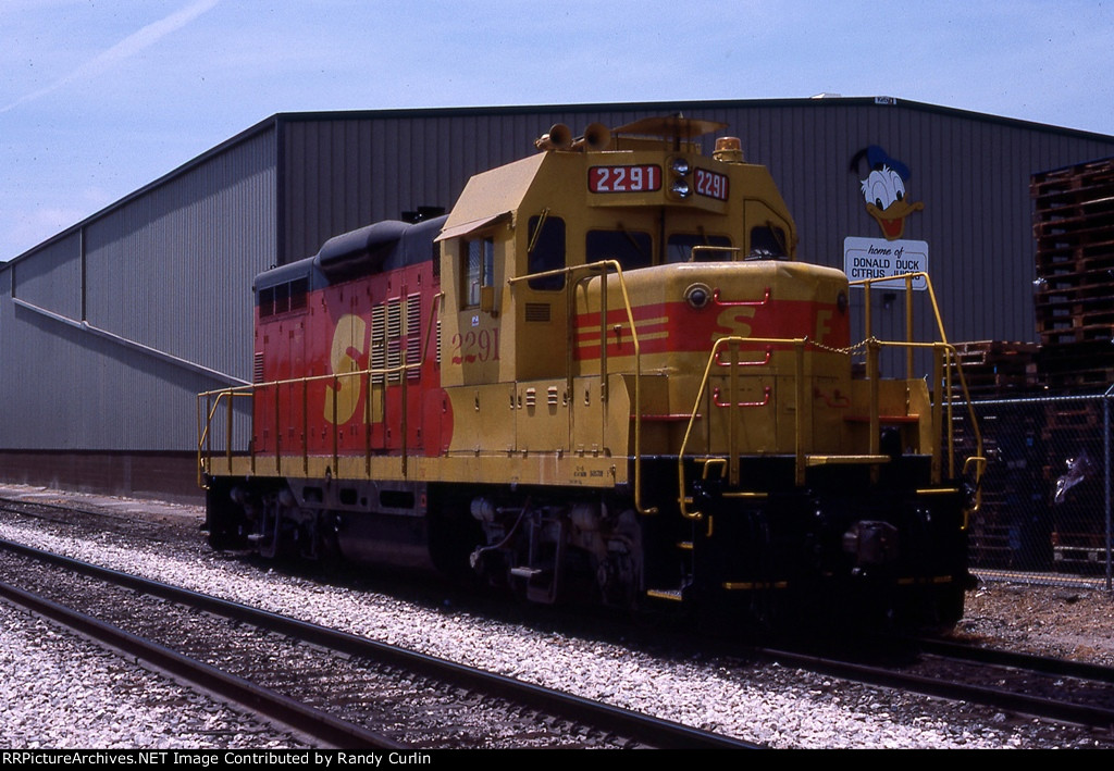 ATSF 2291 at Donald Duck Citrus Juice